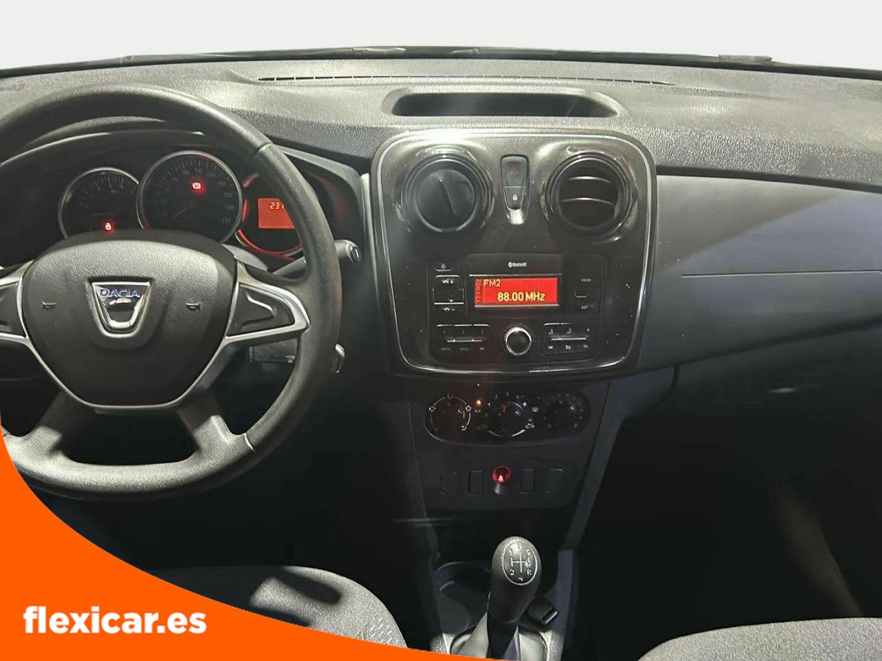 Foto Dacia Sandero 15