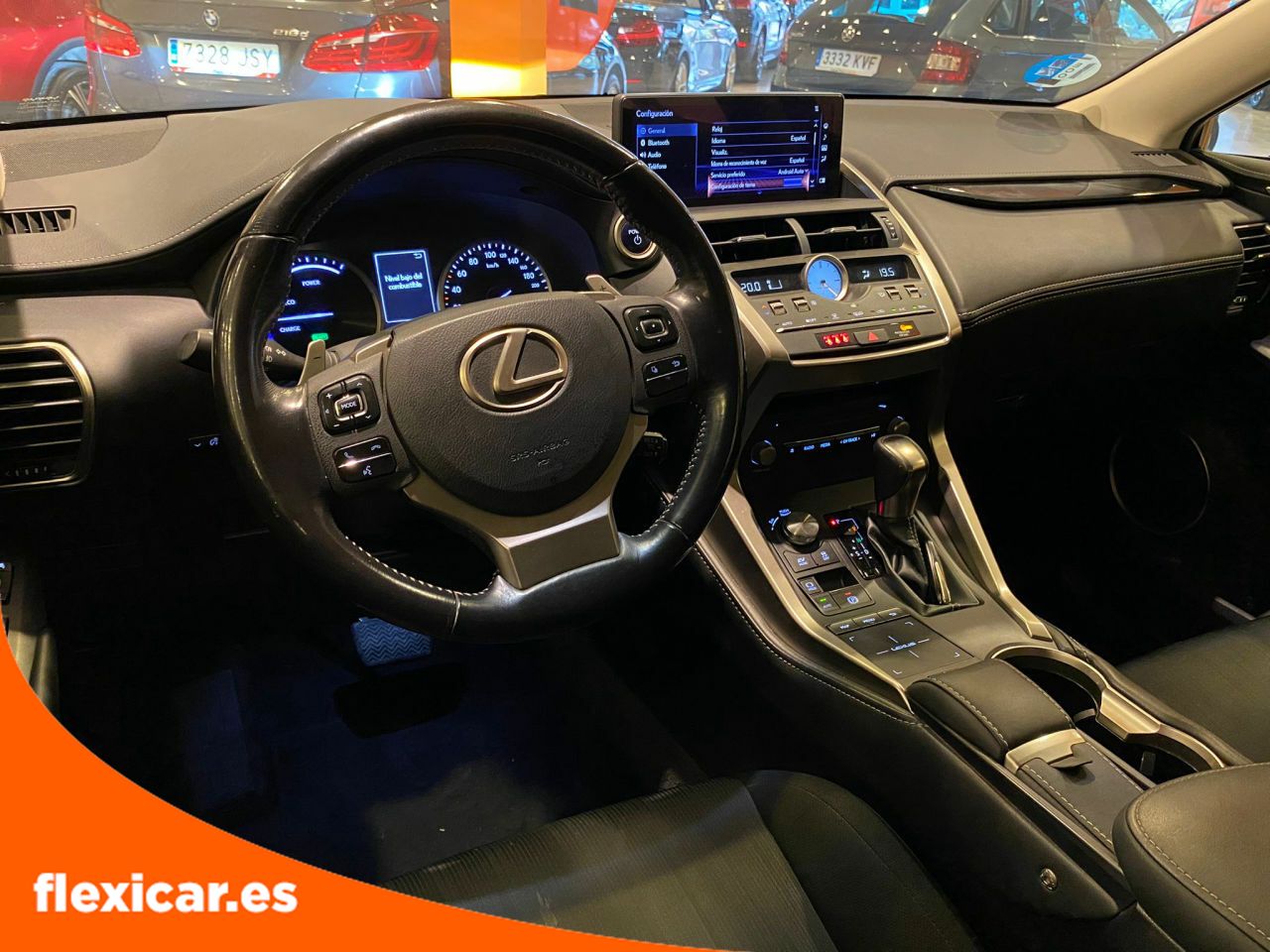 Foto Lexus NX 33