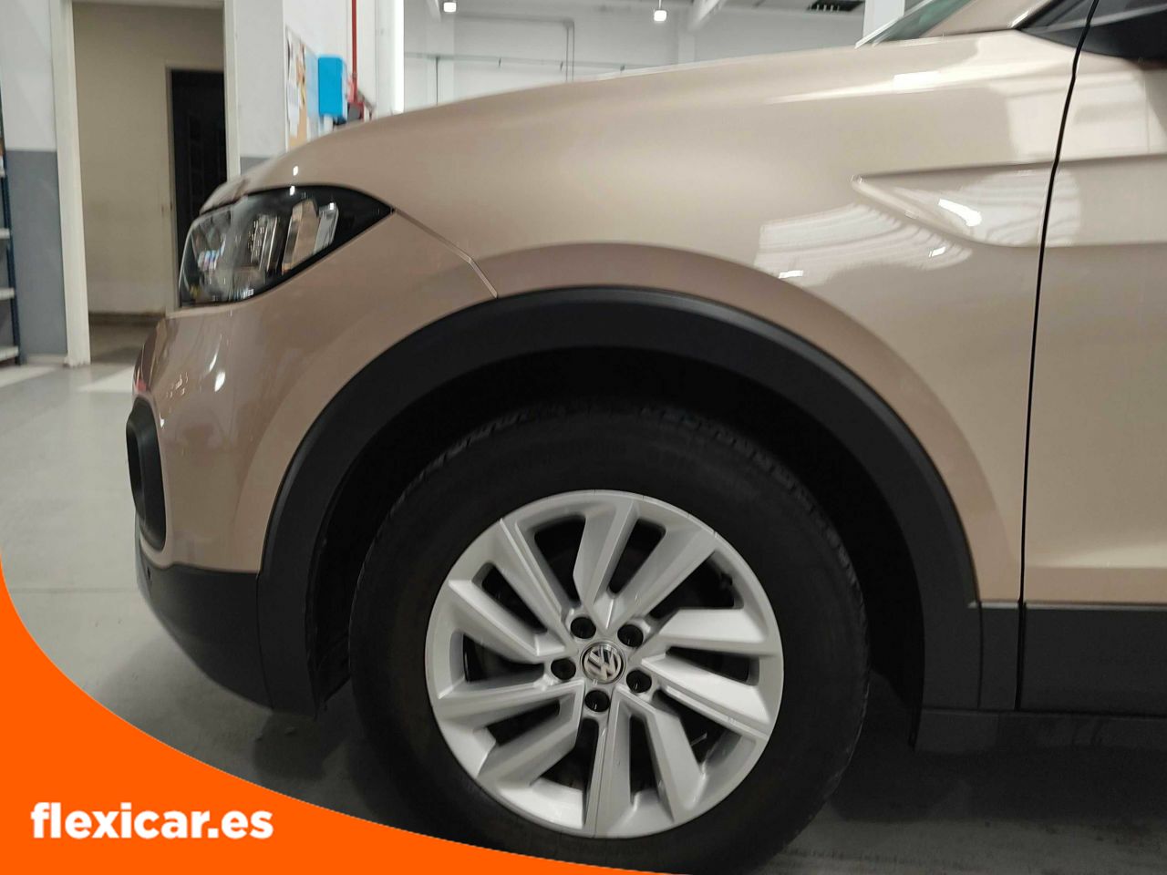 Foto Volkswagen T-Cross 20