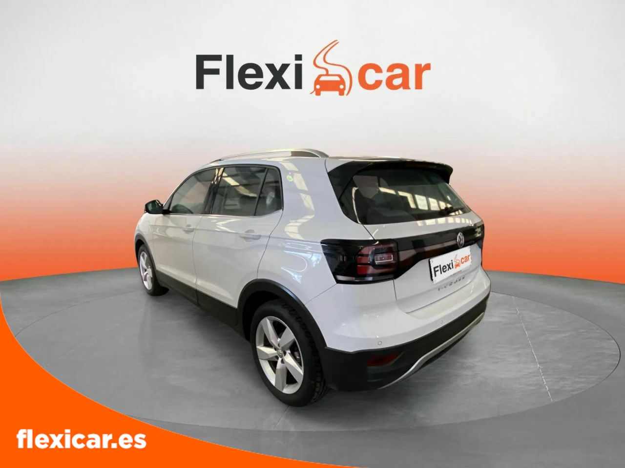 Foto Volkswagen T-Cross 5