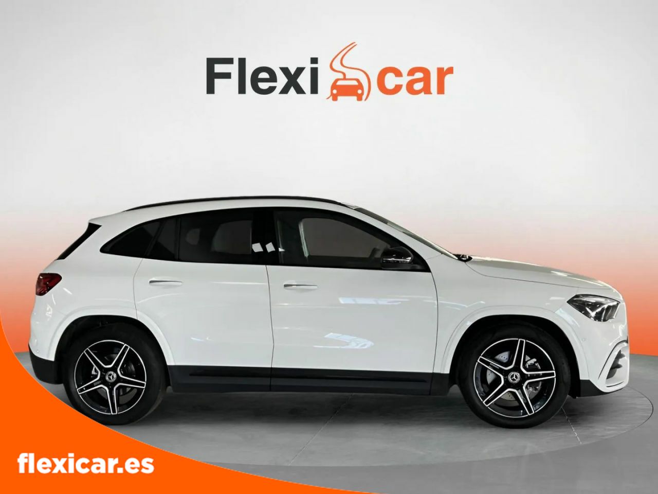 Foto Mercedes-Benz Clase GLA 4