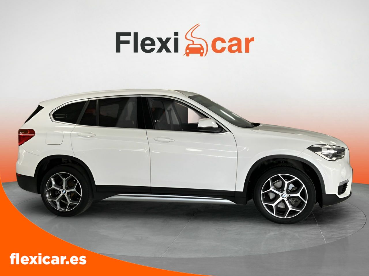 Foto BMW X1 4