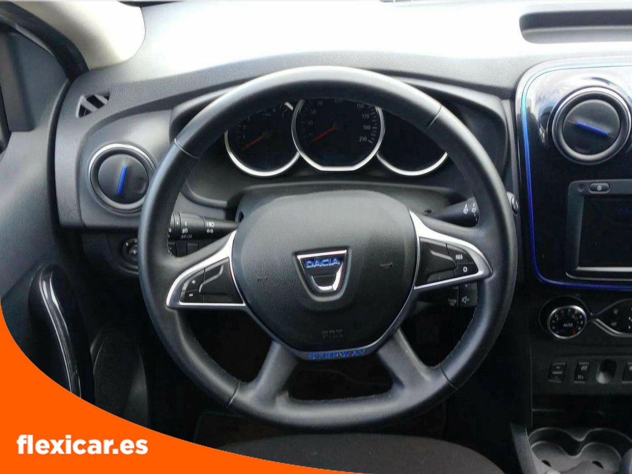 Foto Dacia Sandero 13