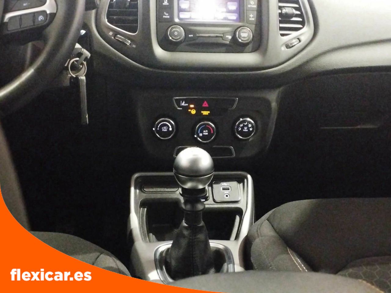 Foto Jeep Compass 11