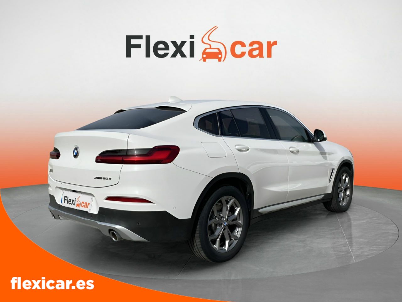 Foto BMW X4 8