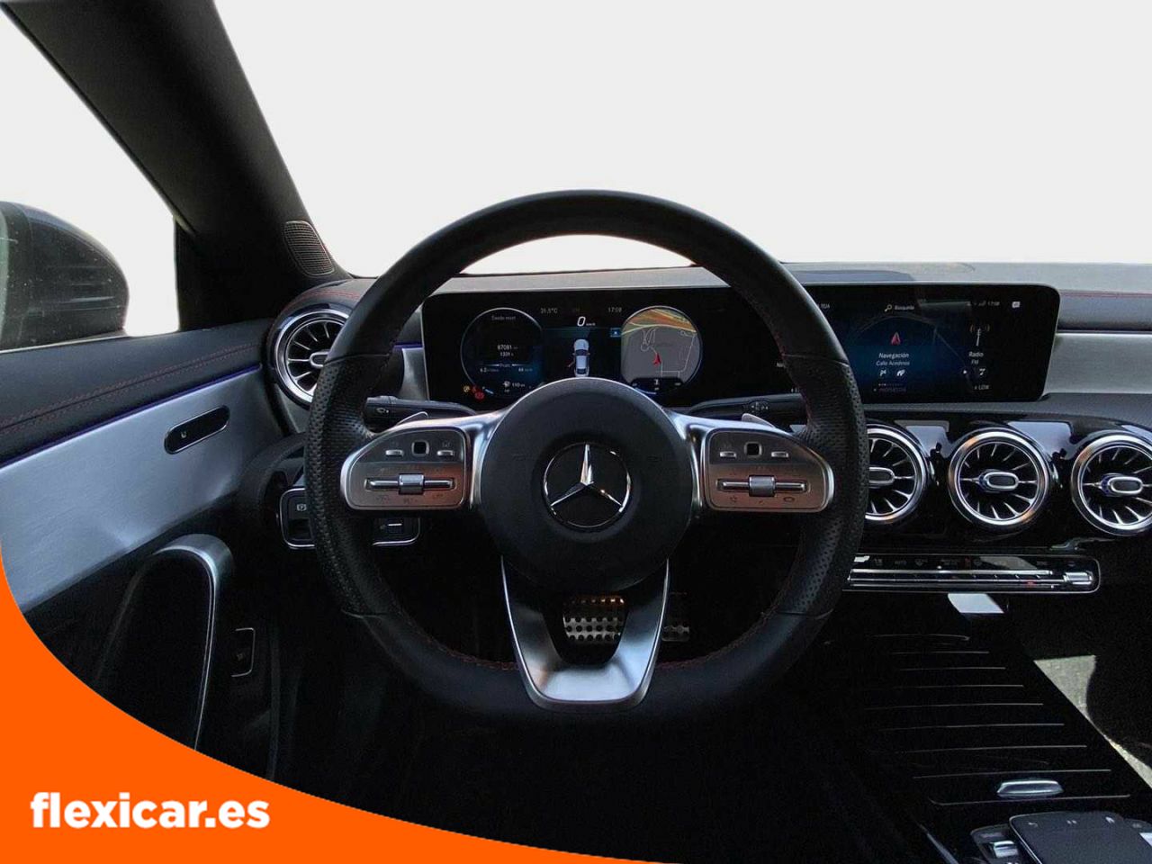 Foto Mercedes-Benz Clase CLA 12