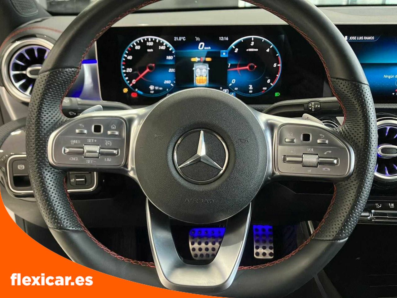 Foto Mercedes-Benz Clase CLA 13