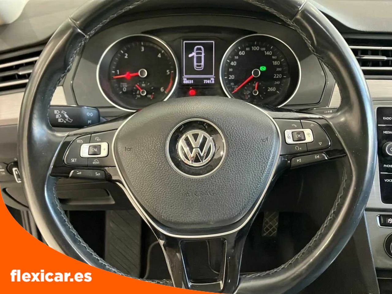 Foto Volkswagen Passat 13