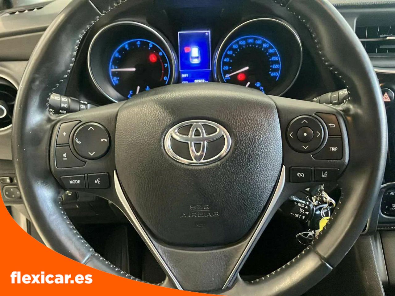 Foto Toyota Auris 13