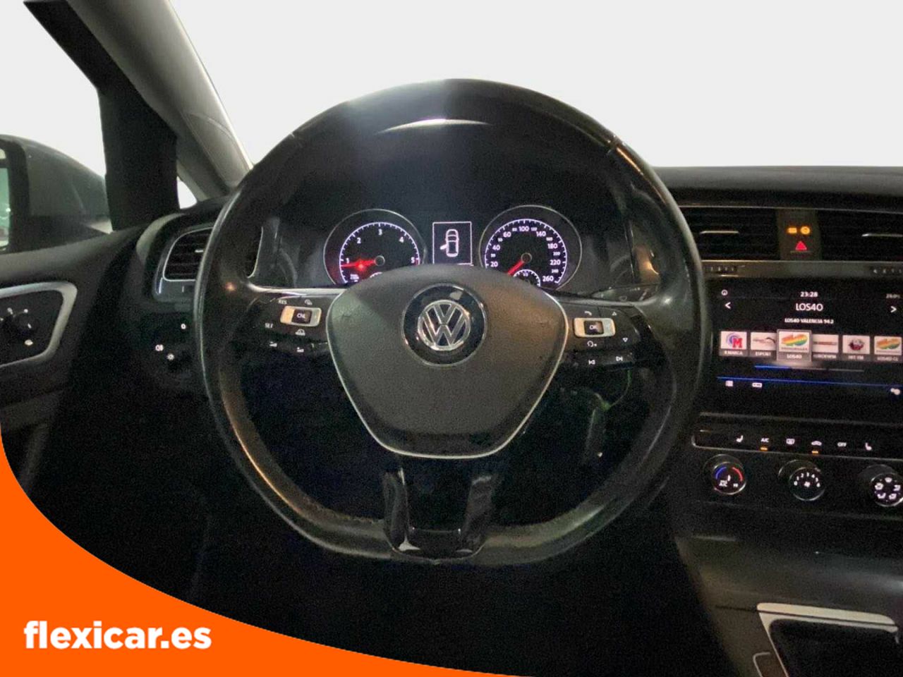 Foto Volkswagen Golf 12