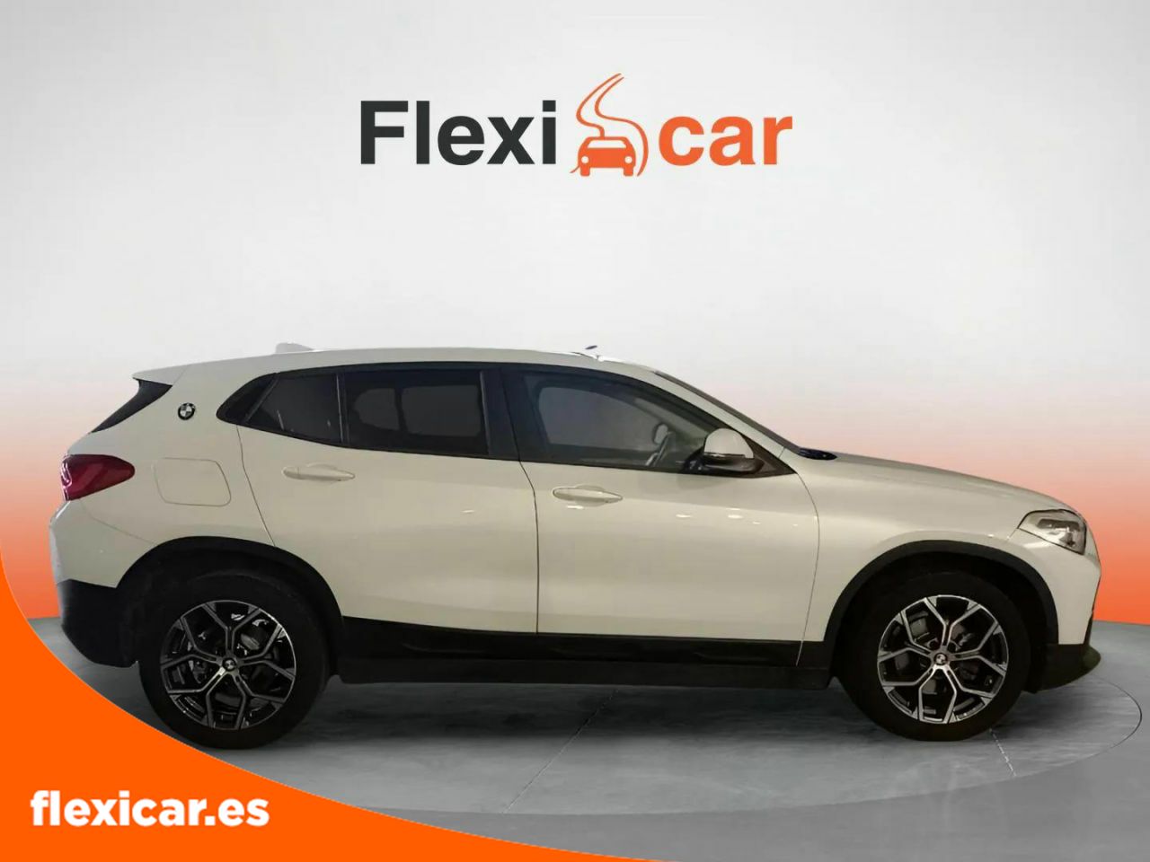 Foto BMW X2 4