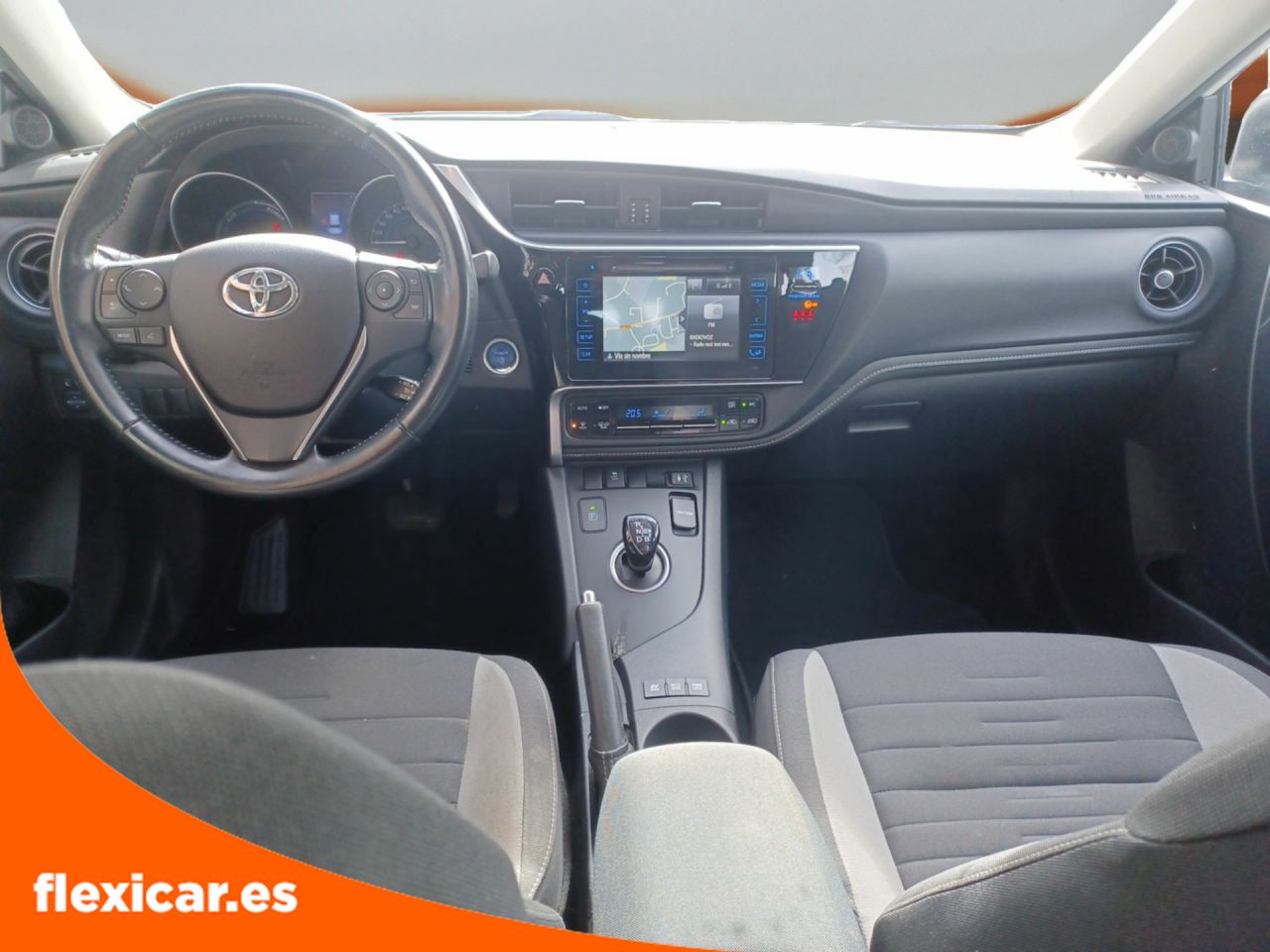 Foto Toyota Auris 13