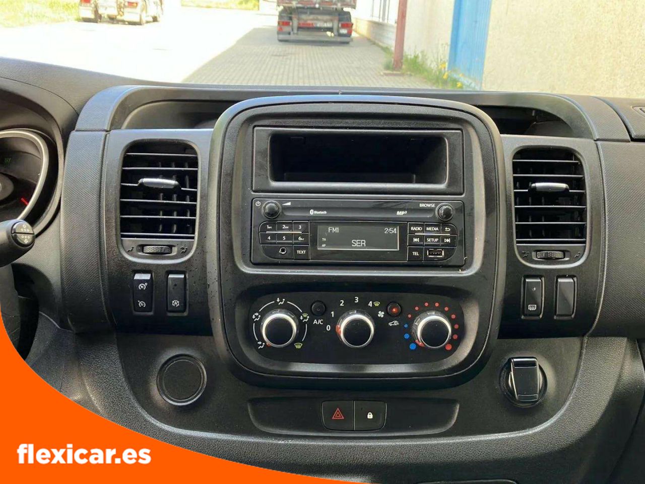 Foto Renault Trafic 14