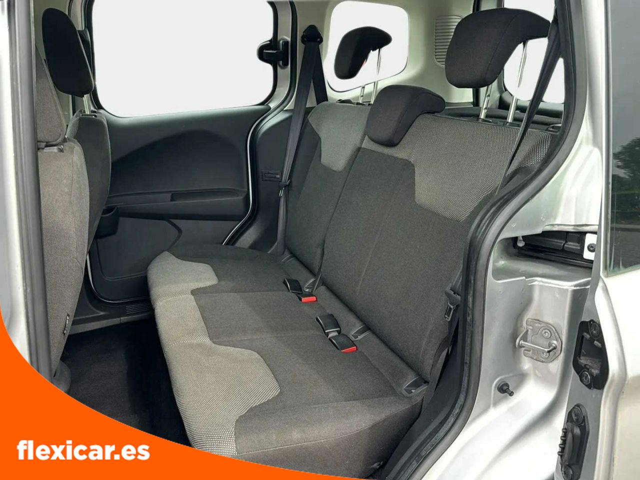 Foto Ford Tourneo Courier 16