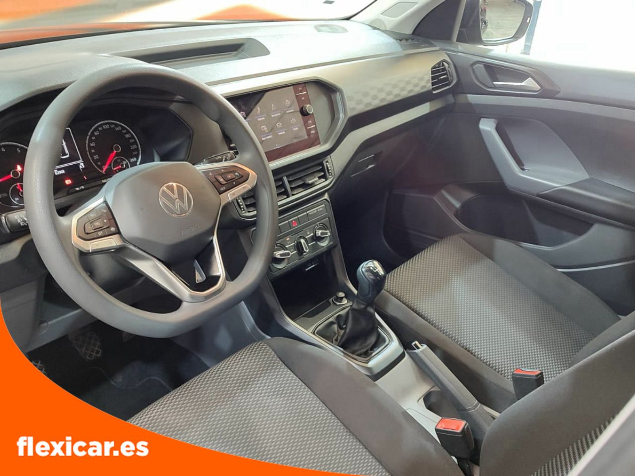 Foto Volkswagen T-Cross 11