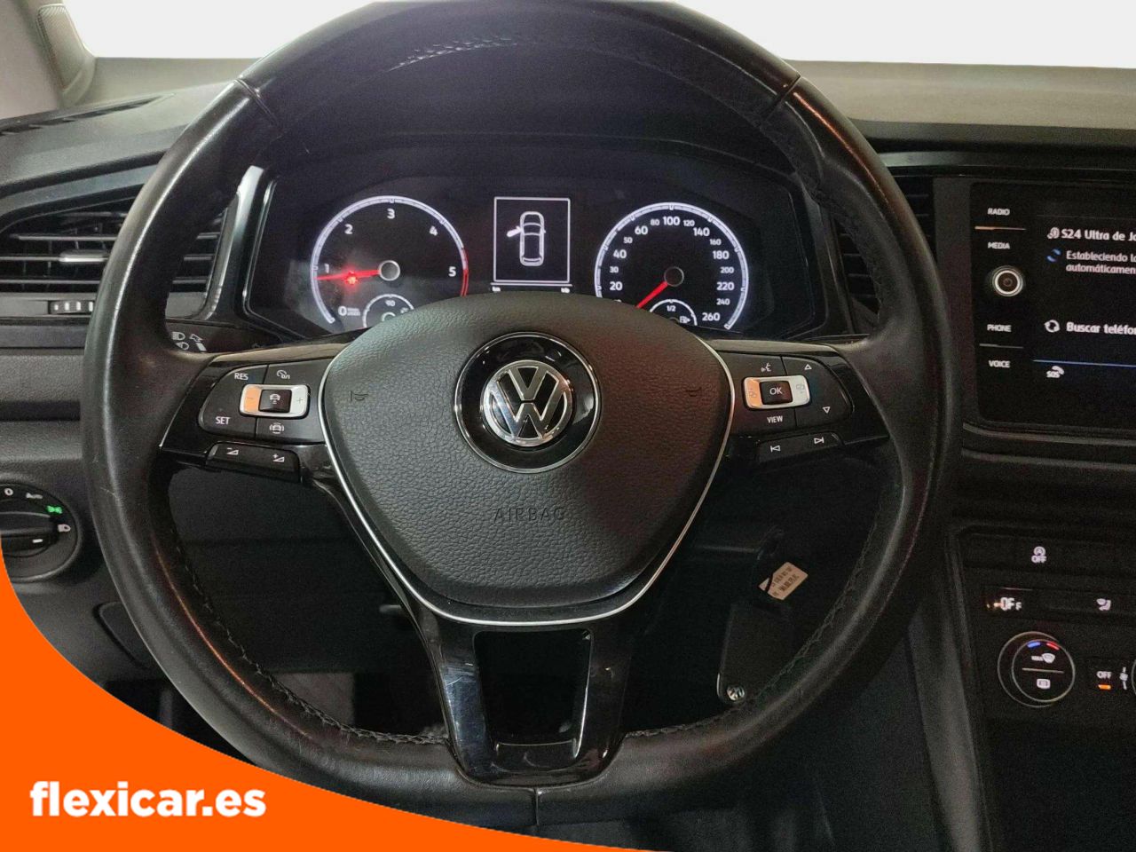 Foto Volkswagen T-Roc 13