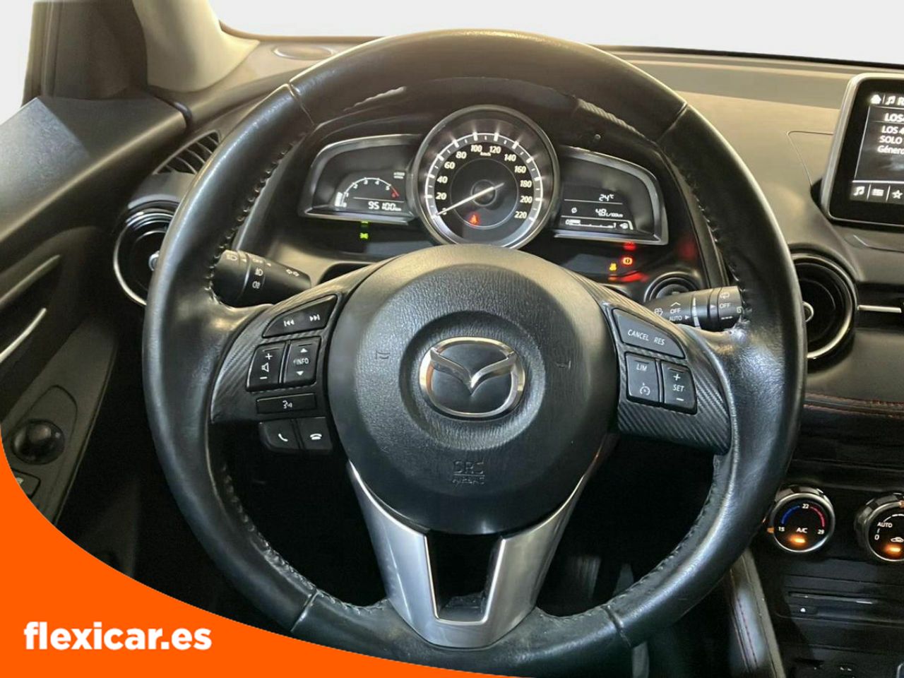 Foto Mazda Mazda2 11