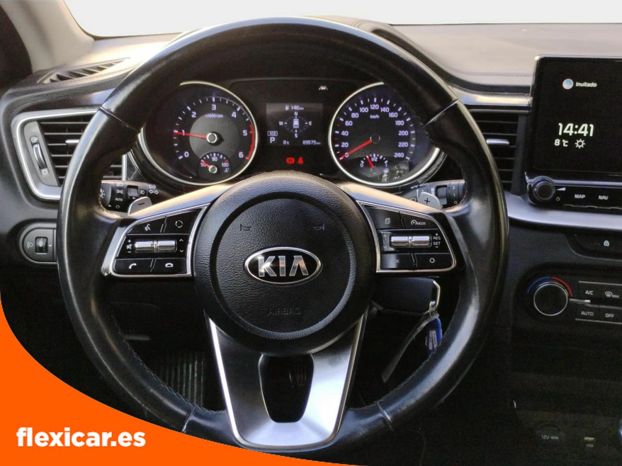 Foto Kia Ceed 12