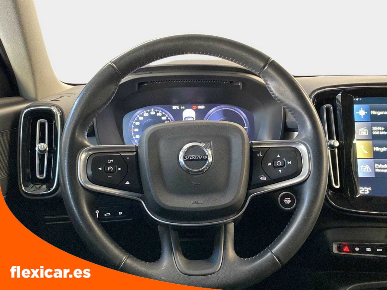 Foto Volvo XC40 12