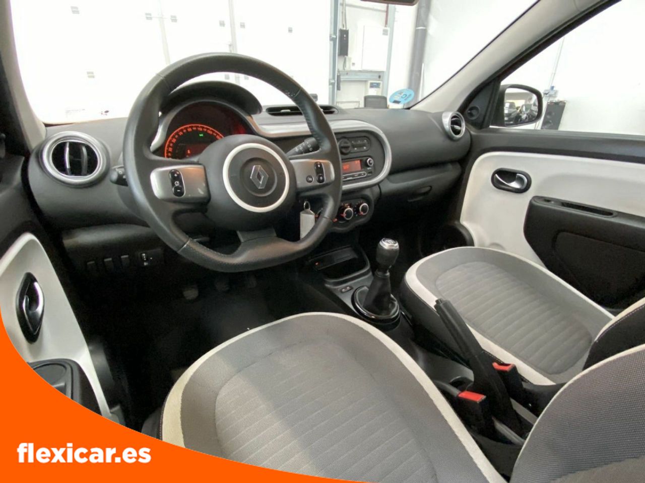 Foto Renault Twingo 16