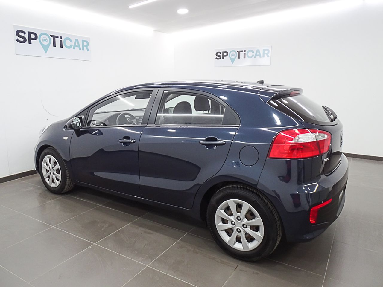 Foto Kia Rio 18