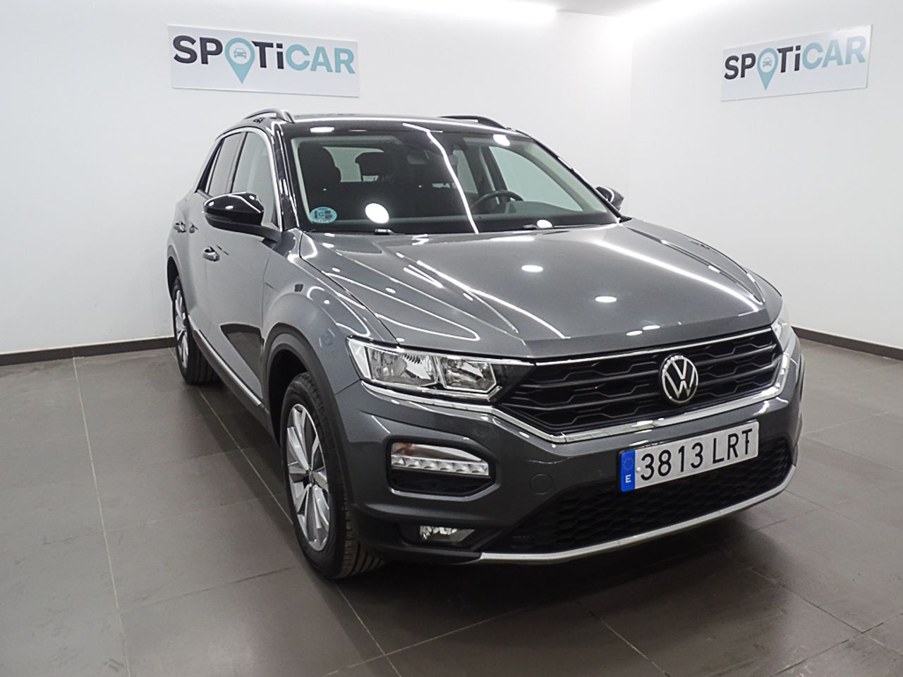 Foto Volkswagen T-Roc 11