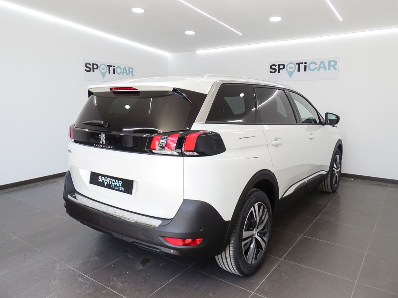 Foto Peugeot 5008 18