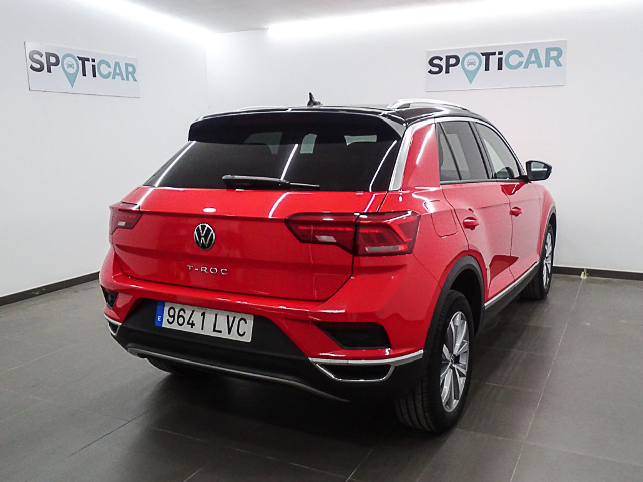 Foto Volkswagen T-Roc 19