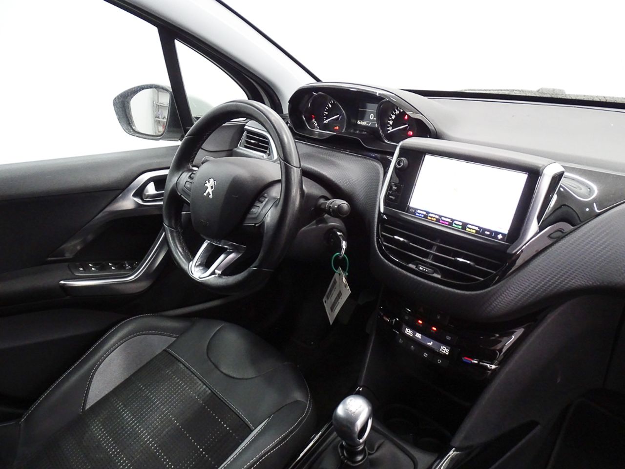 Foto Peugeot 2008 28