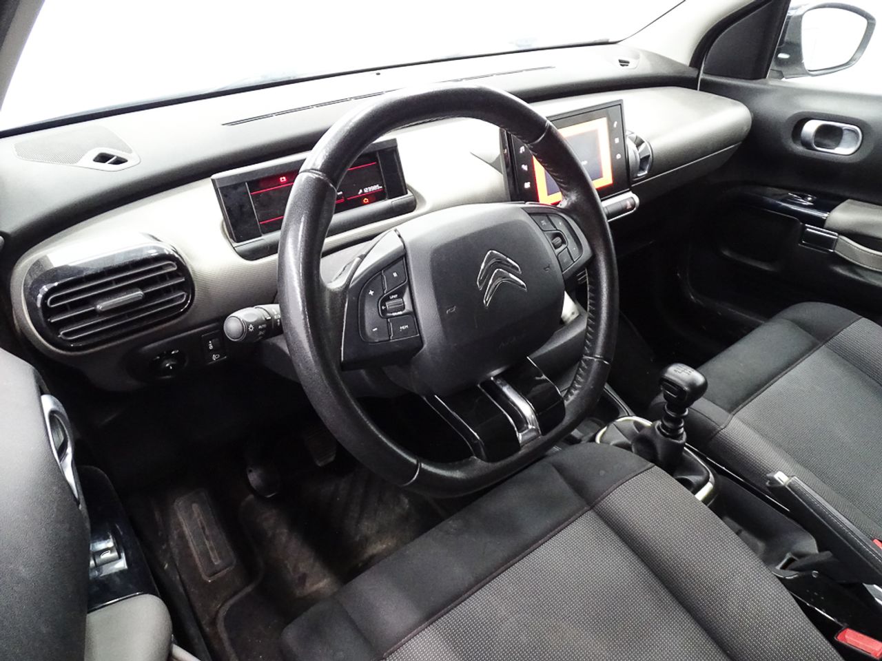 Foto Citroën C4 Cactus 22