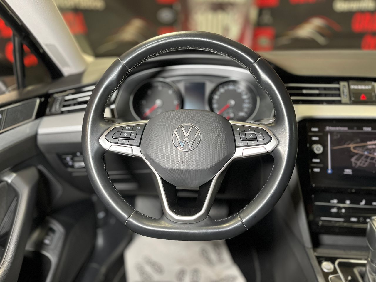 Foto Volkswagen Passat 18