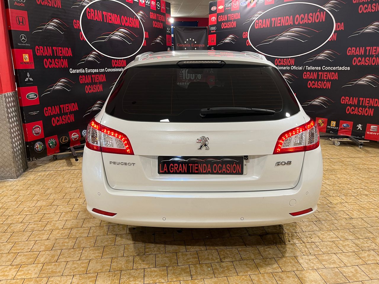 Foto Peugeot 508 8