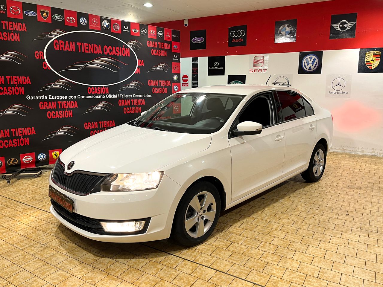 Foto Skoda Rapid 2