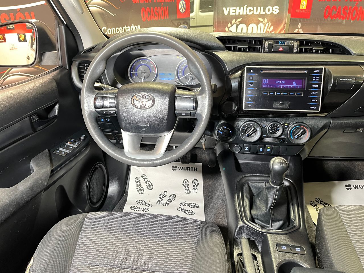 Foto Toyota Hilux 19