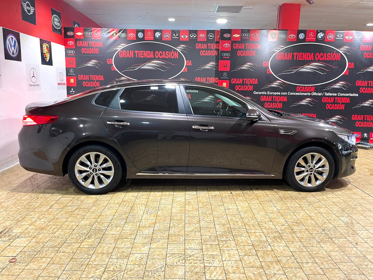 Foto Kia Optima 8