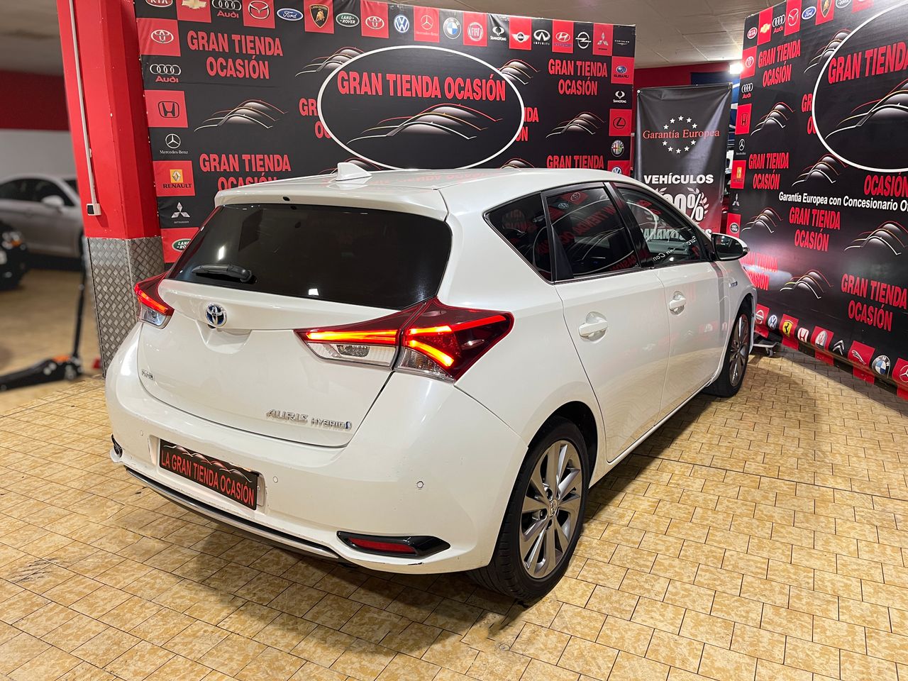 Foto Toyota Auris 4