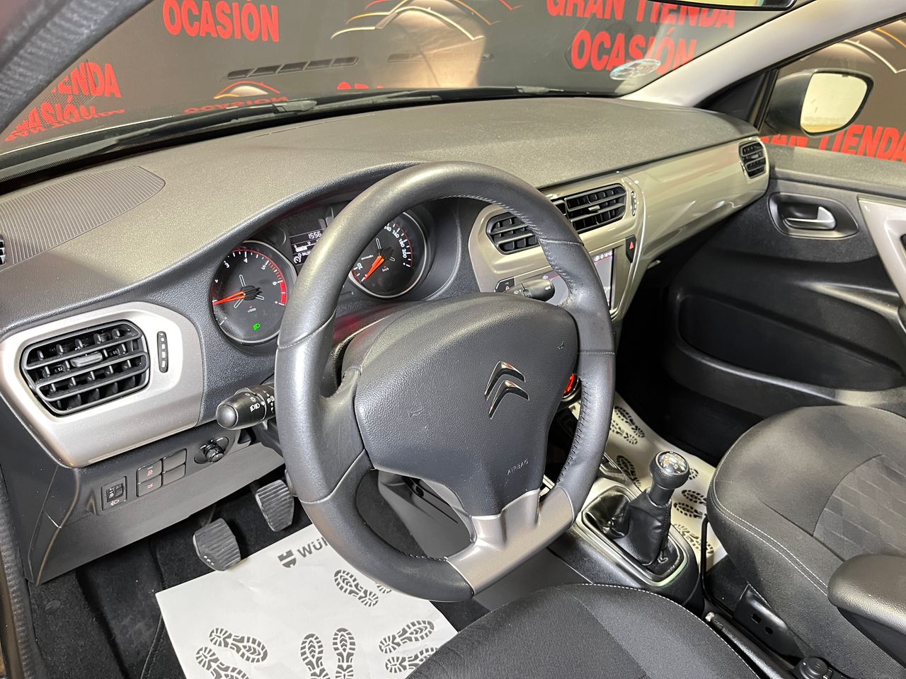 Foto Citroën C-Elysèe 11