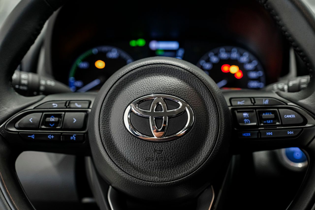 Foto Toyota Yaris 18