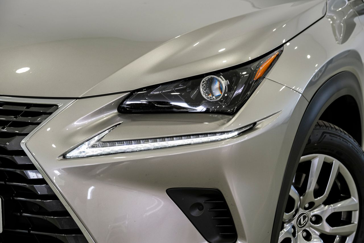 Foto Lexus NX 7