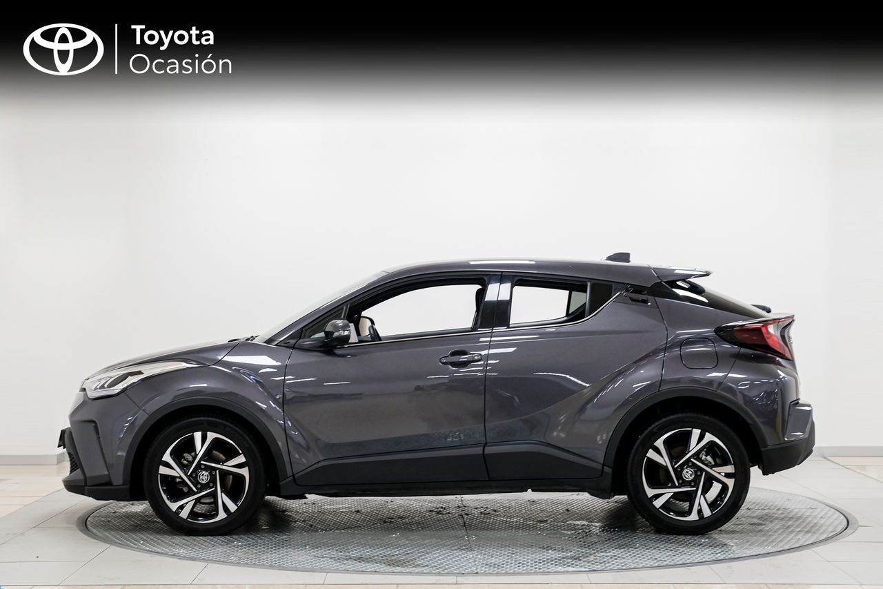 Foto Toyota C-HR 2