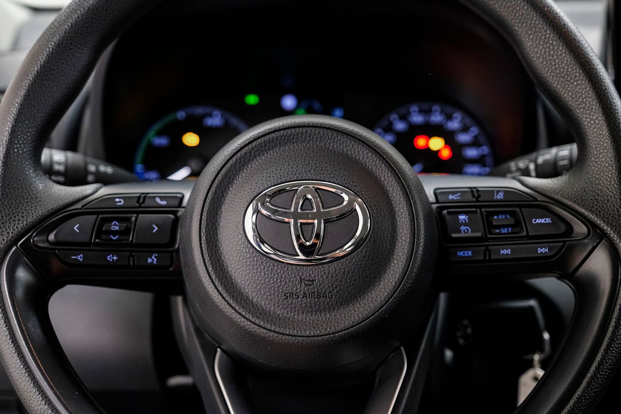 Foto Toyota Yaris 17