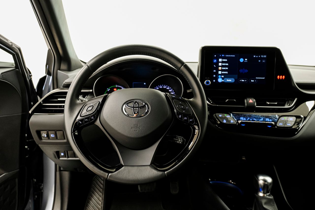 Foto Toyota C-HR 16