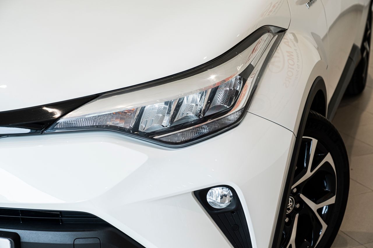 Foto Toyota C-HR 5