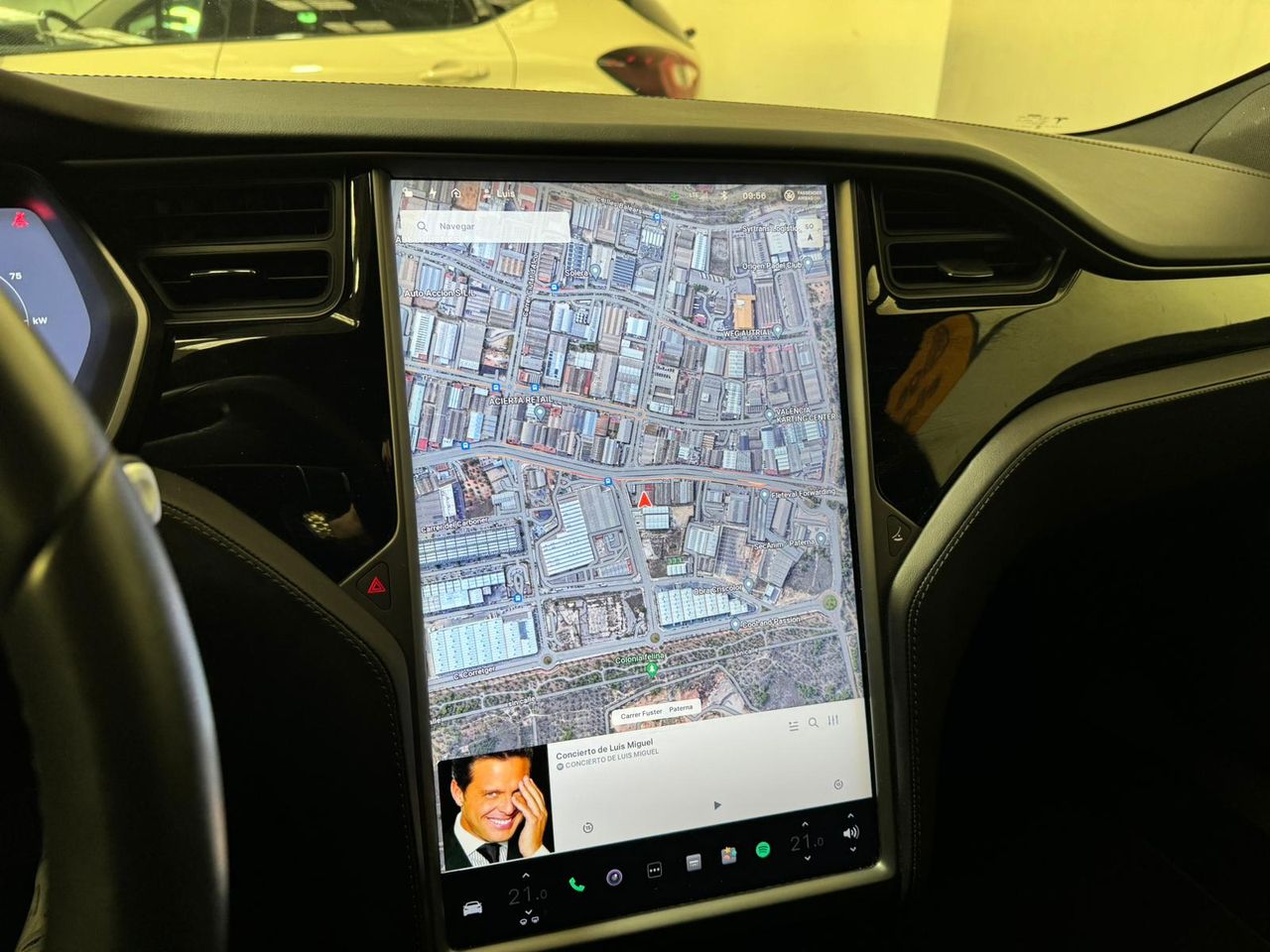 Foto Tesla Model  S 32