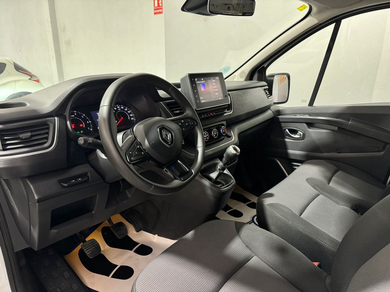 Foto Renault Trafic 8