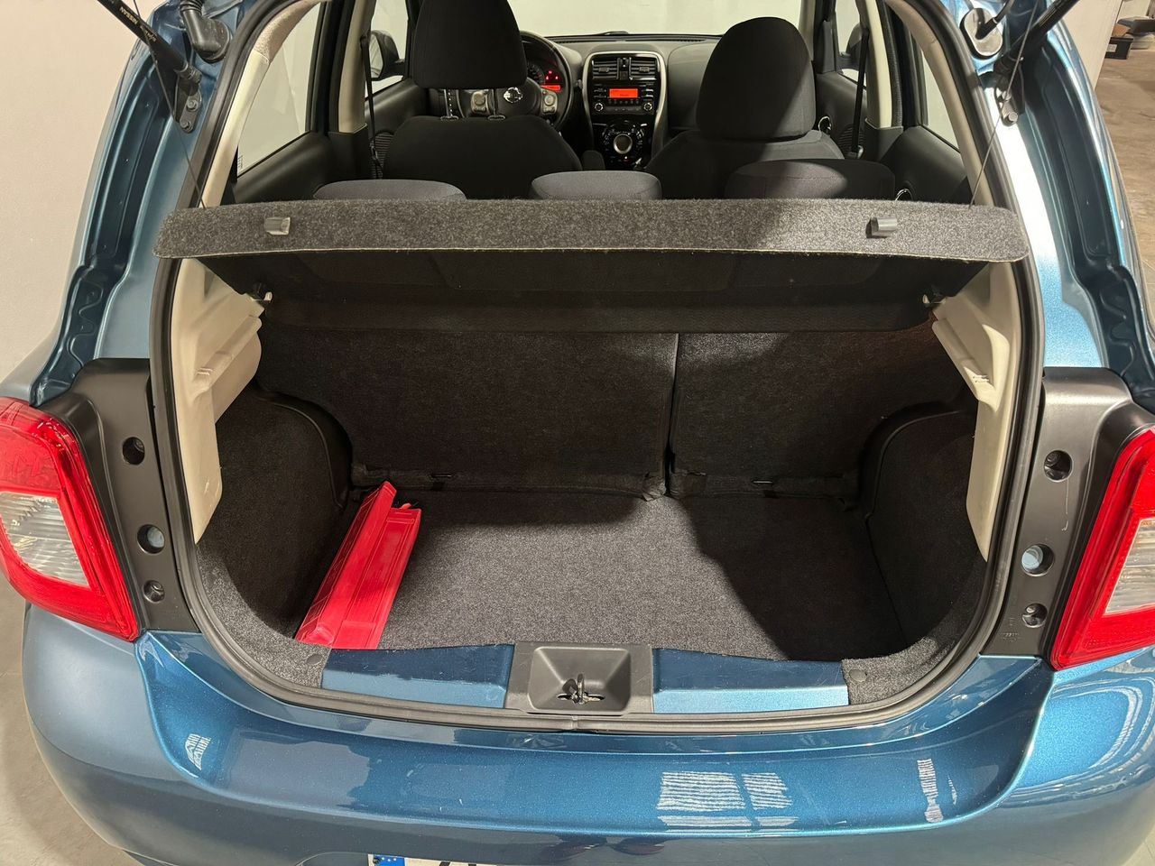 Foto Nissan Micra 16