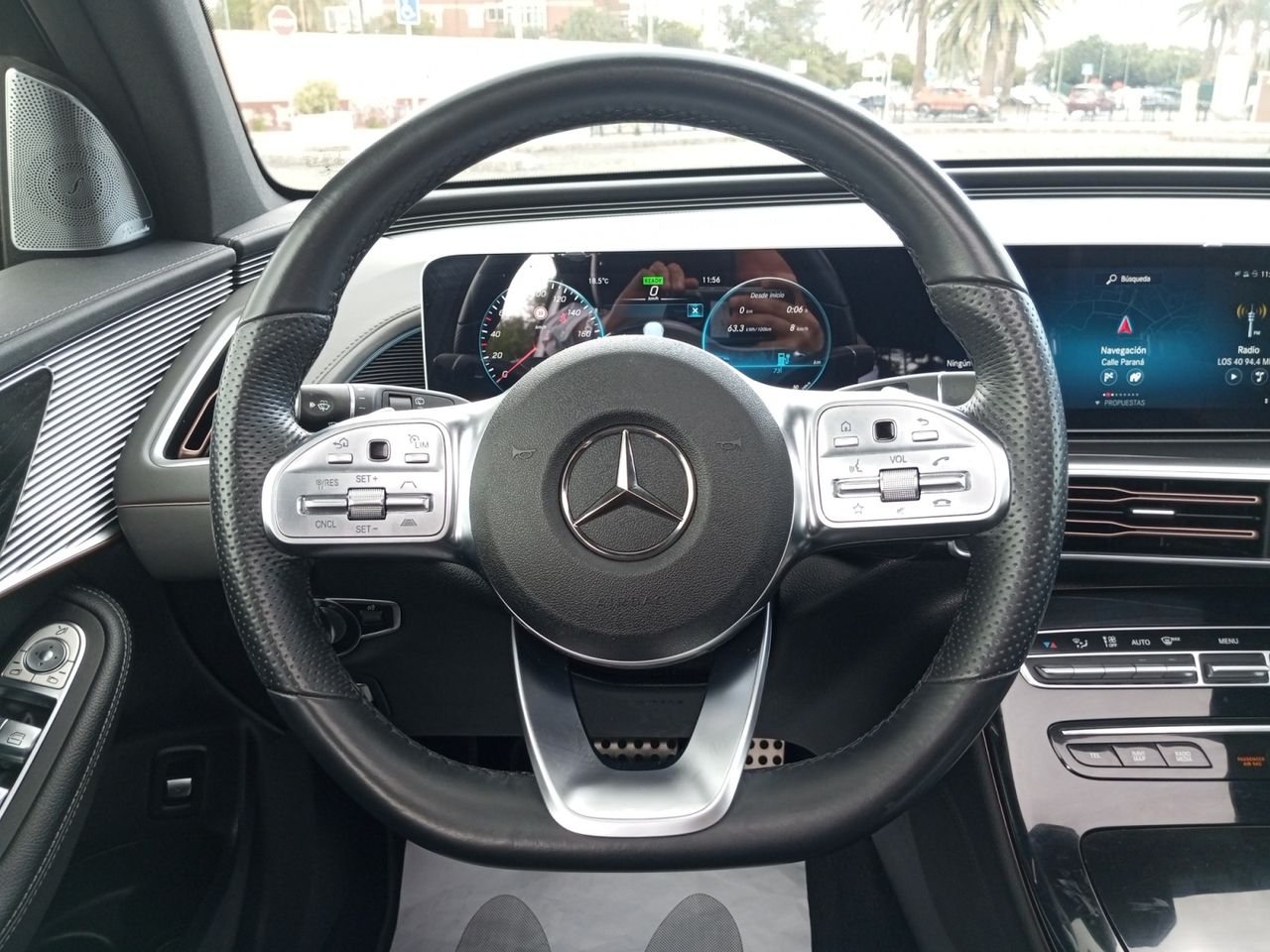 Foto Mercedes-Benz EQC 7