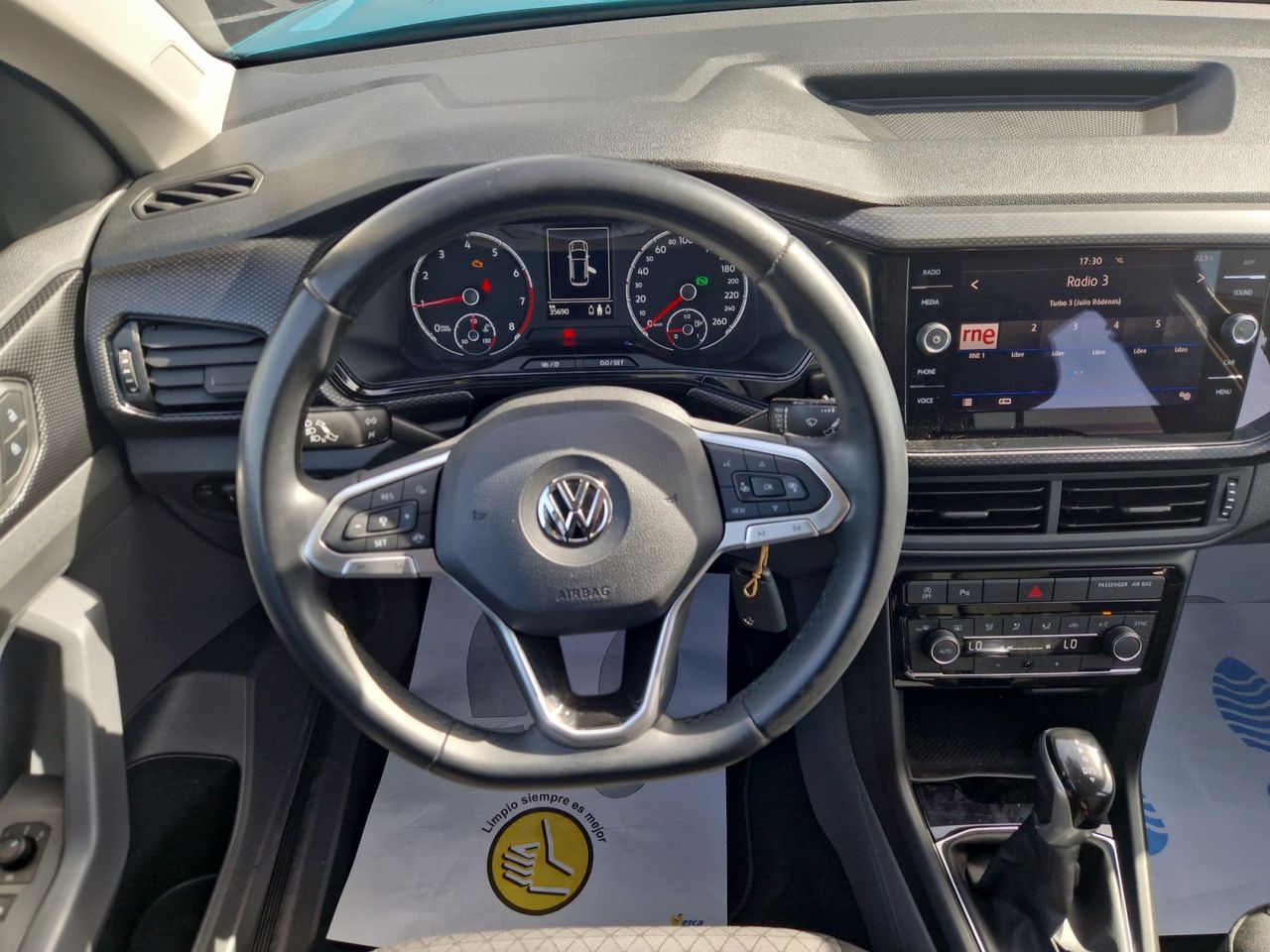 Foto Volkswagen T-Cross 7