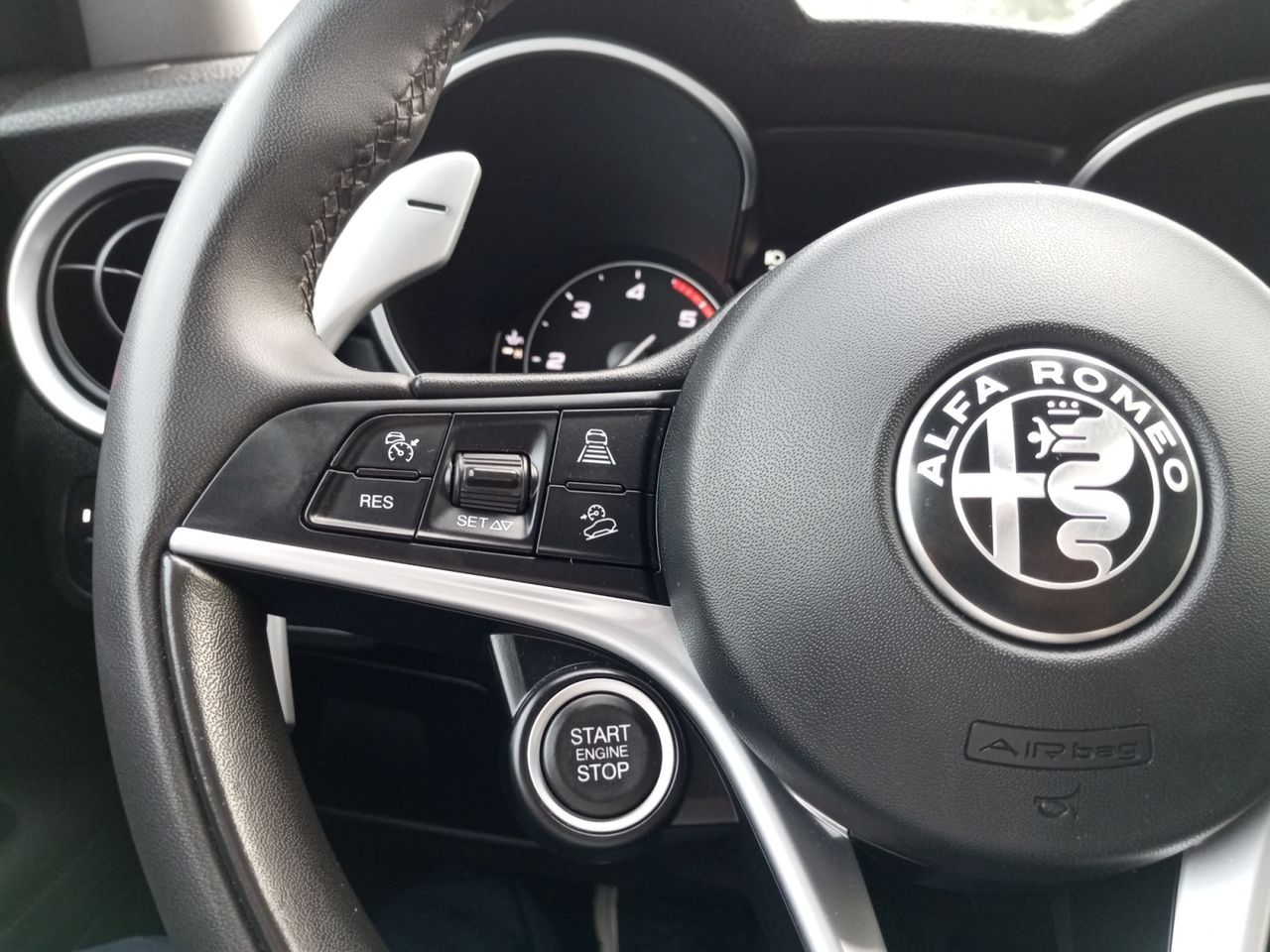 Foto Alfa Romeo Stelvio 16