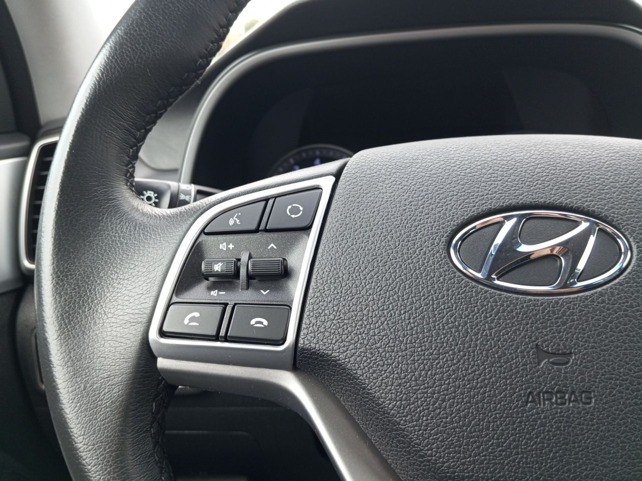 Foto Hyundai Tucson 17